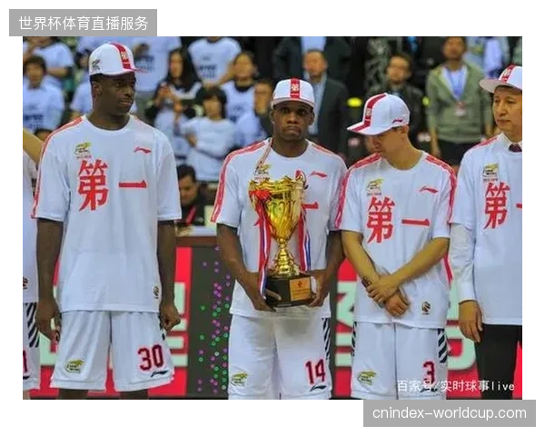 哈德森依靠其稳定的远投能力，超越易建联成为CBA历史总得分王