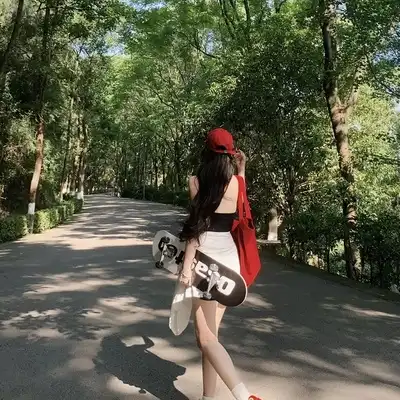 谢龙